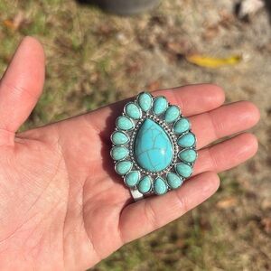 Turquoise Teardrop Silver Phone Grip